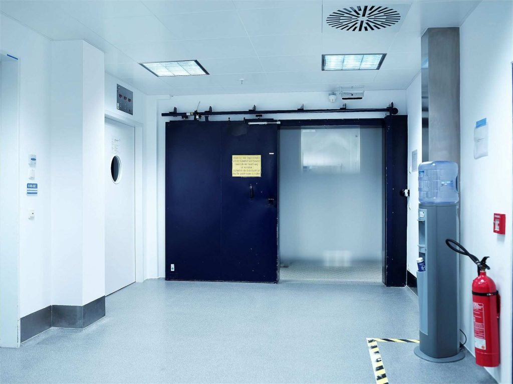 Advanced Cleanroom Door